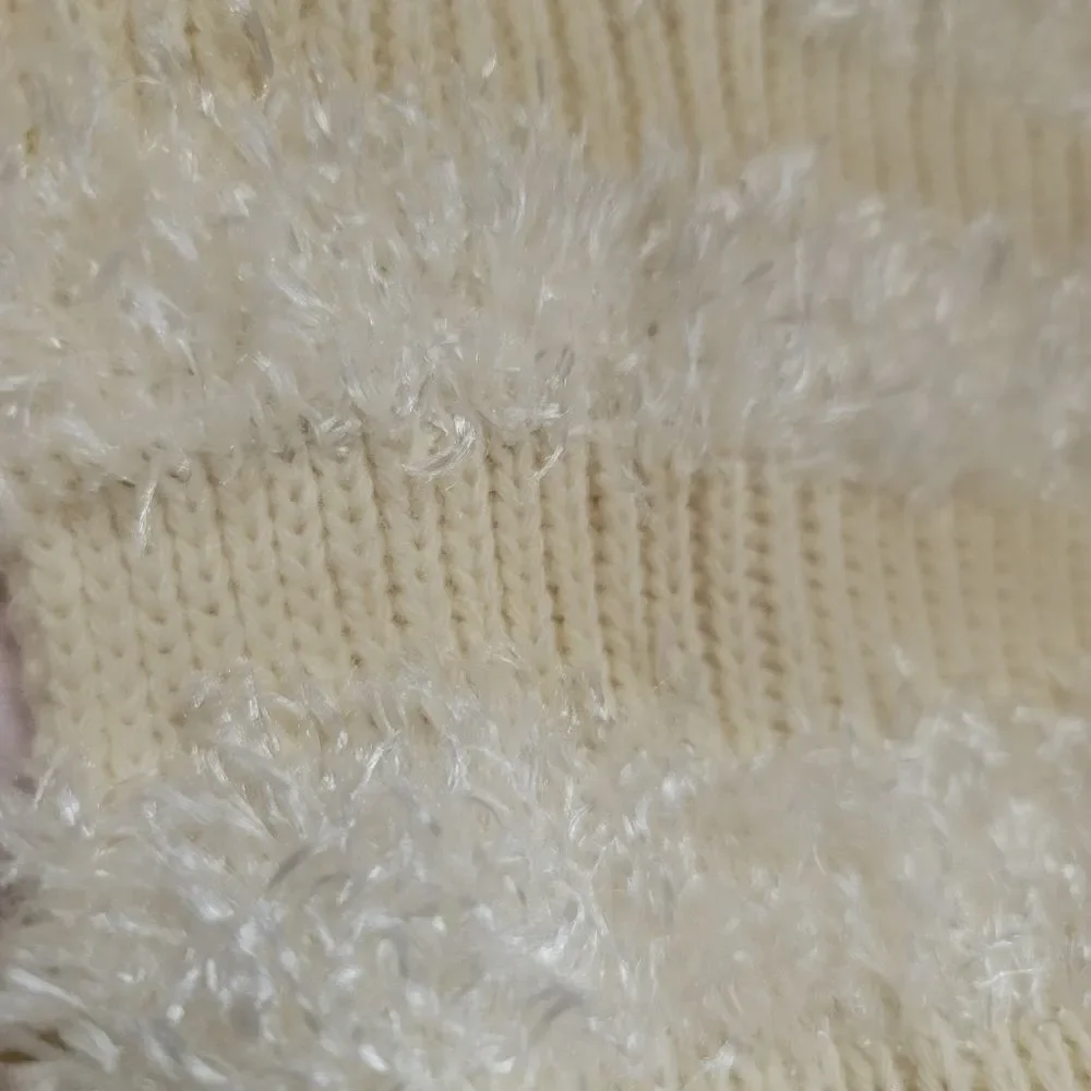 Girls matching beanie & scarf ivory cream fuzzy